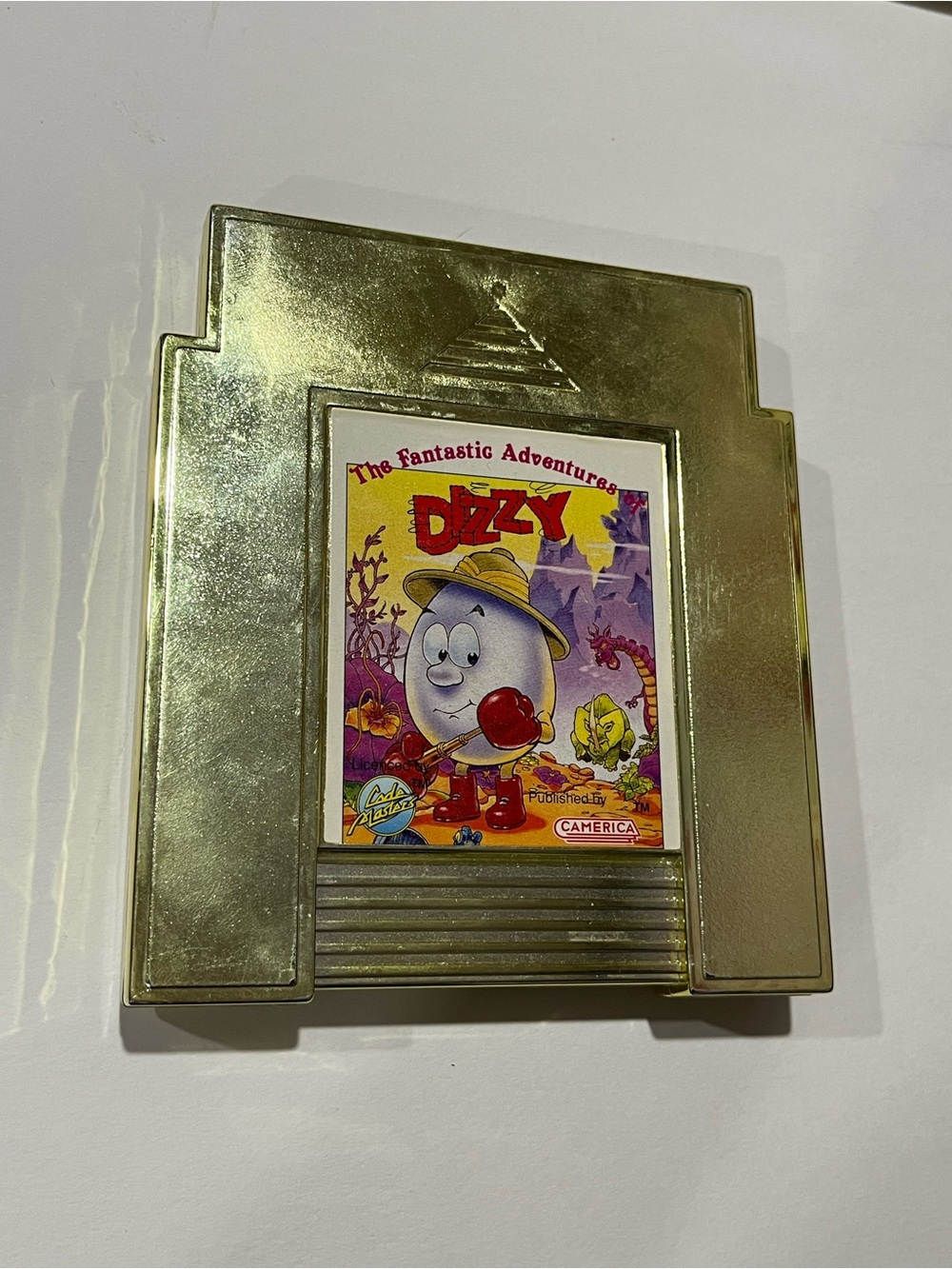 Nintendo NES Game Cart The Fantastic Adventures of Dizzy Camerica